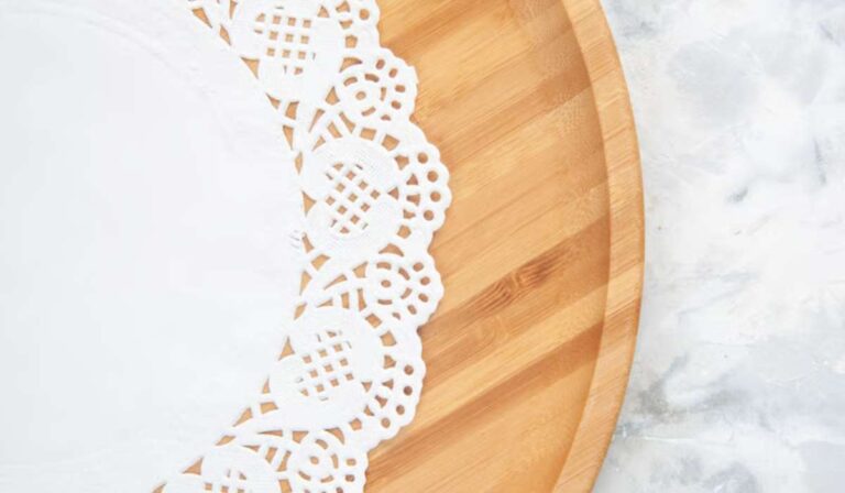 Amidonner un napperon avec du sucre la méthode maison qui tient vraiment